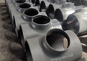 碳化鉻堆焊雙金屬復合鋼管的制造工藝有哪些特點？