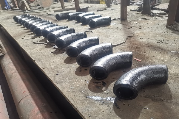 稀土合金耐磨彎頭性能